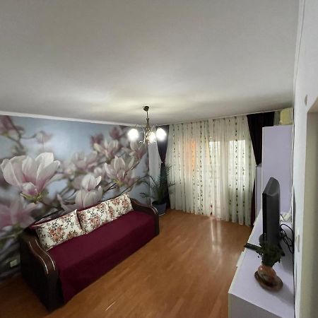 Apartament Magnolia, Piata Gorjului- Metrou Apartment Bucharest Exterior photo